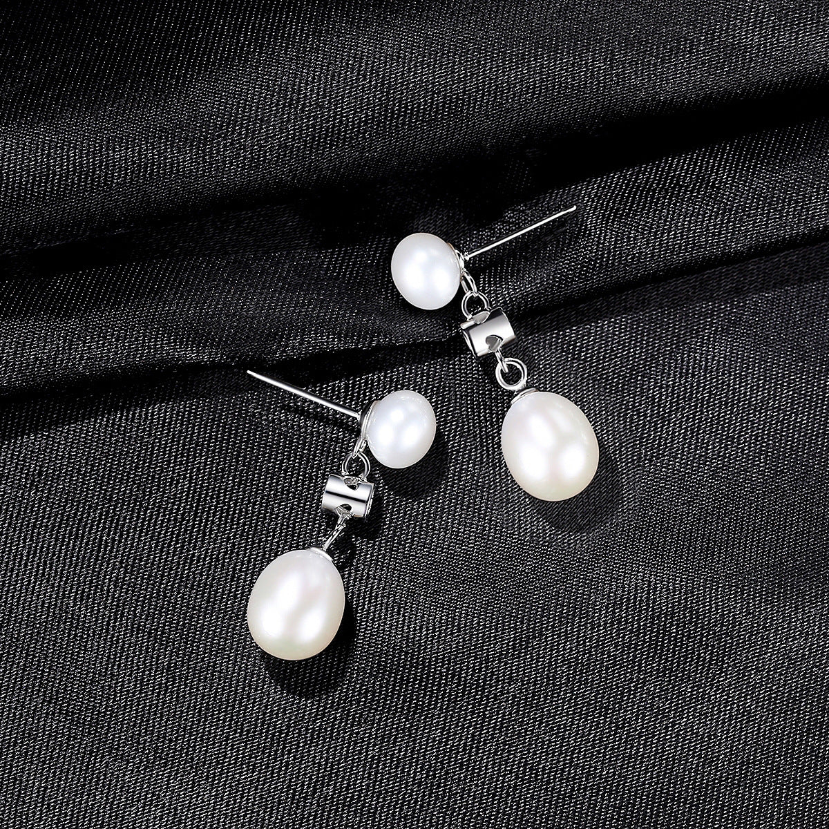 Pearl Harmony: Yin-Yang S925 Silver Stud Earrings