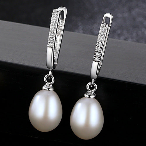 Cascading Pearls: Waterfall S925 Silver Pearl Earrings