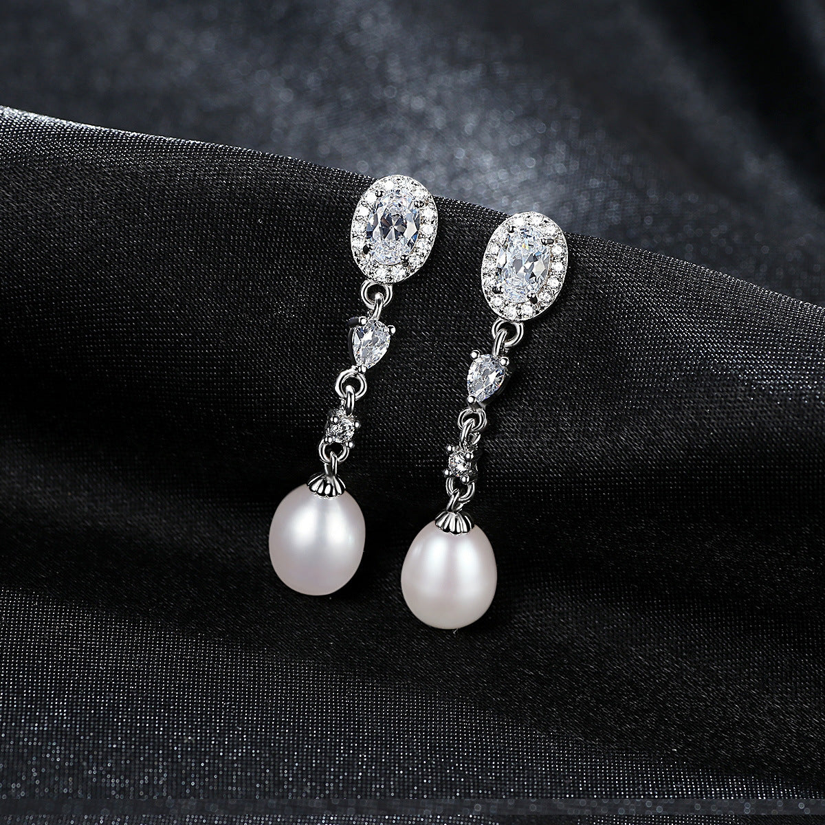 Chic Simplicity: Dainty Pearl Studs for Everyday Glam