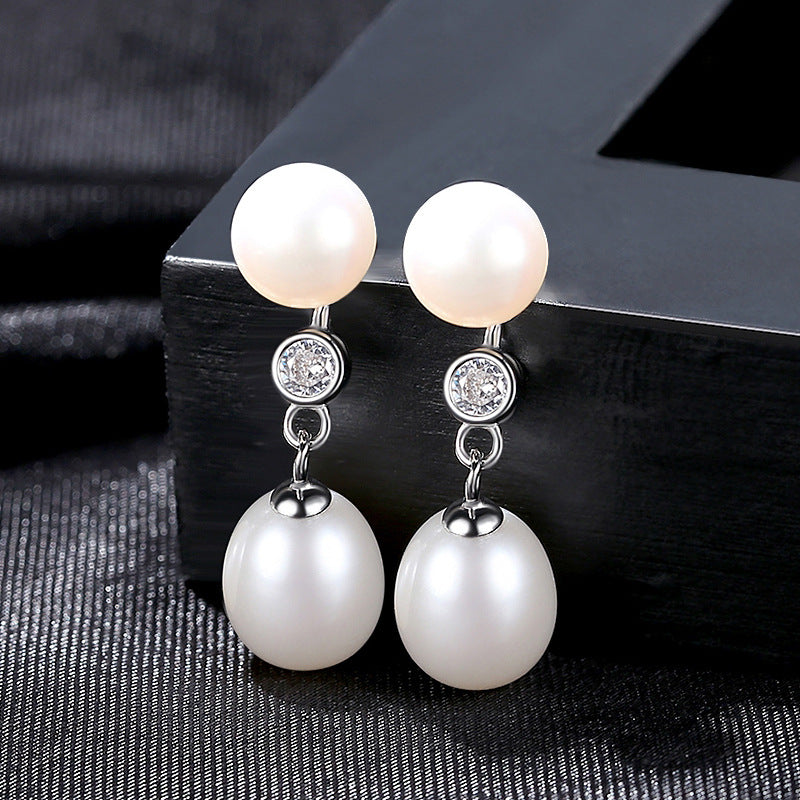 Pearl Harmony: Yin-Yang S925 Silver Stud Earrings